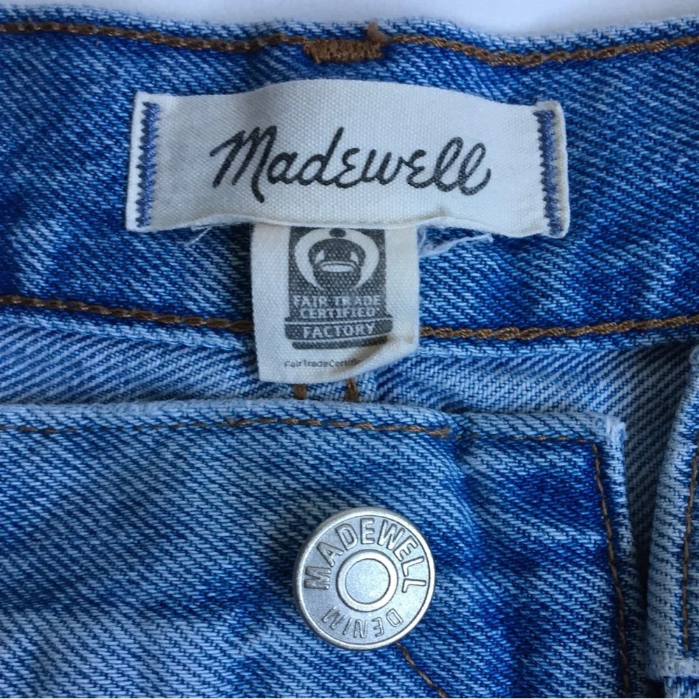Madewell The Perfect Blue Denim Jean Short Distressed Raw Hem Size 25
